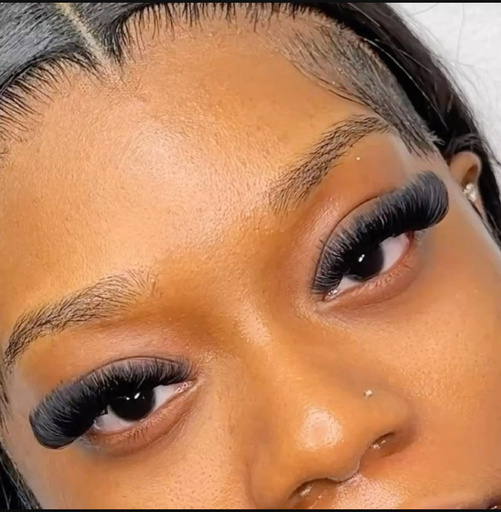 Extension de cils - Mega volume